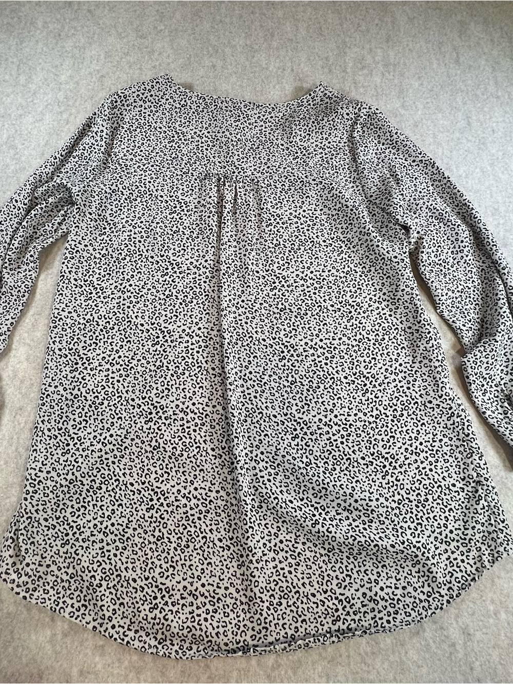 ✨🖤Chelsea & Theodore Size M Leopard Print Layered High Low Tunic Blouse✨🖤 - Picture 3 of 11